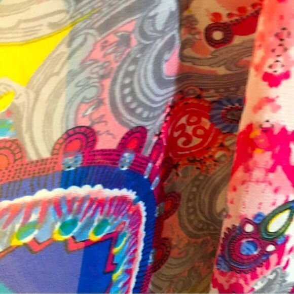 GORGEOUS SHEER JEWLED LACE UP V ROUND TOP - Picture 6 of 10